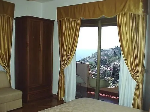 Andros Apartment Taormina 0*,  Itálie